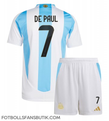 Argentina Rodrigo De Paul #7 Replika Hemmatröja Barn Copa America 2024 Kortärmad (+ Korta byxor)